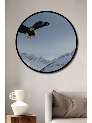 Çerçeve Görünümlü Kanat Açmış Kartalın Kar Manzarası Yağlı Boya Görünümlü Ahşap Ofis Tablo