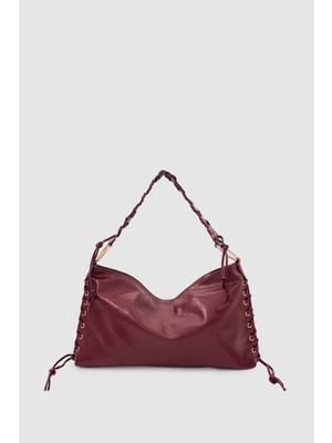 Rosua Püskül ve Bağcık Detaylı Halkalı Hobo Omuz Çantası Bordo