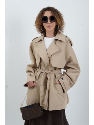 Bej Kuşaklı Kısa Trençkot