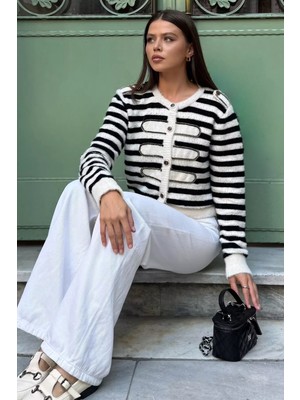 Çizgili Yumoş Triko Hırka P-00018212