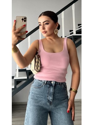 Pembe Kare Yaka Fitilli Askılı Atlet