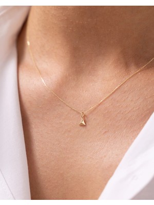 Minimal Piramit Uçlu 14 Ayar Altın Kolye