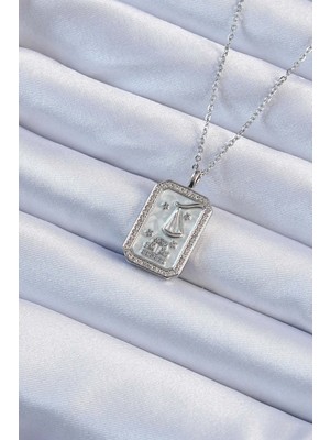 Vice Avm 316L Çelik Zincir Gümüş Renk Zirkon Taşlı Çerçeveli Tarot Kolye