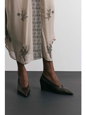 Topuklu 2542 - Sivri Burun Dolgu Acı Kahve Kadın Topuklu