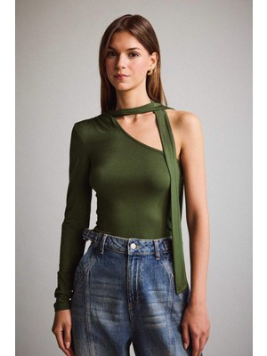 DeFacto Tek Omuzlu Bağlama Detaylı Bluz G3334AX25WN