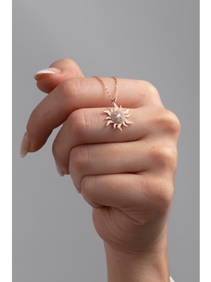 925 Ayar Gümüş Güneş Kadın Kolye