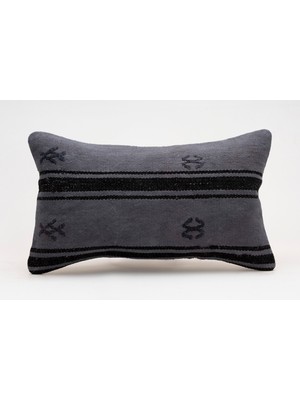 El Yapımı Kilimden Yapılmış Vintage Kırlent Kılıfı, Yün, 30X50 cm