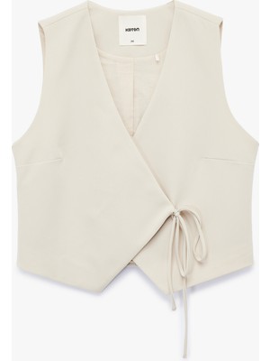 Viskon Karışımlı Slim Fit Bağlama Detaylı Crop Kruvaze Yaka Asimetrik Yelek