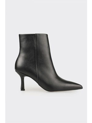 Siyah Deri Kadın Klasik Bot