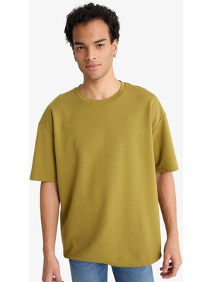 DeFacto Nefes Alabilen Oversize Tişört G1702AX25AU