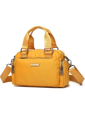 21K Barcelona Saten Kumaş Elden Tutmalı Postacı Kadın Çantası