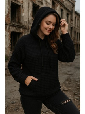 Kadın Uzun Kollu Kapşonlu Bağcıklı Cepli Capitone Sweatshirt