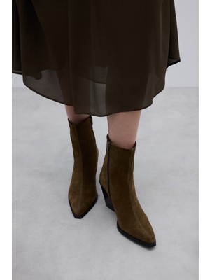 Süet Topuklu Yarım Bot Yağ Yeşili K2683302_298