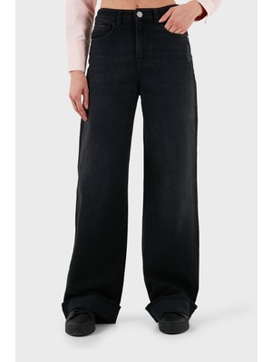 Emporio Armani Pamuklu Relaxed Fit Geniş Paça Vintage Görünümlü Jeans Bayan KOT PANTOLON EW000737 AF17033 MC002