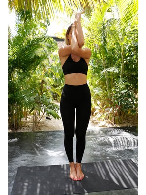 Pulsar Chakra Yoga Tayt Siyah Kadın Esnek ve Hızlı Kuruyan Yüksek Bel Özellikleriyle