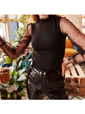 Kadın Kolları Tül Detaylı Örme Krep Kumaş Bluz