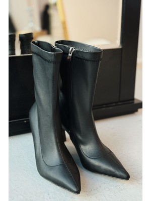 Daysen Streç Mat Deri Siyah Topuklu Bot