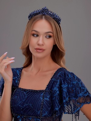 Parlak Kristal Gelin Tacı – Özel Renk Seçenekleriyle Metal Prenses Taç | El Yapımı Aksesuar