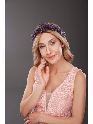 Çiçek ve Kristal Detaylı Gelin Aksesuarı – Işıltılı ve Zarif El Yapımı Saç Aksesuarı