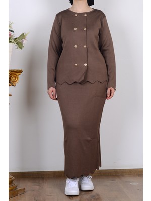 Armine 25YTD6118 Kahverengi Kadın Düğme Detaylı Bisiklet Yaka Triko Etekli Takım