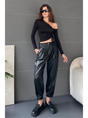 Büzgü Detay Tek Omuz Bluz