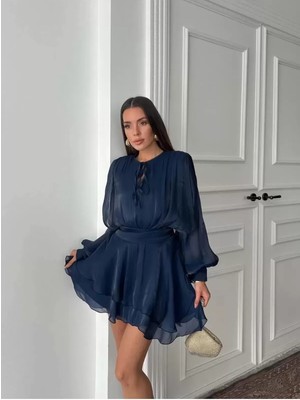 Vatkalı Jakarlı Tül Mini Elbise