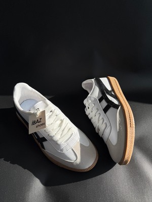 Tig Beyaz Siyah Süet Bağcıklı Unisex Sneaker