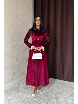 Markano Yakası Taşlı Garnili Kadife Elbise