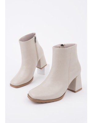 Muggo Divina Küt Burun Kalın Topuklu Fermuarlı Kadın Bot