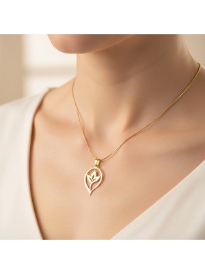 Tabitela 14 Ayar Altın Kolye Ucu Taç Yaprağı   GM4855 1 gr