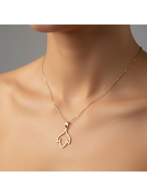 Tabitela 8 Ayar Altın Kolye Ucu Taç Yaprağı   GM4853 0.5 gr