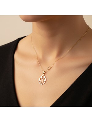 Tabitela 8 Ayar Altın Kolye Ucu Taç Yaprağı   GM4849 1 gr