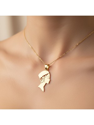 TabiTela 8 ayar altın kolye ucu Nefertiti   GM7645 1 gr