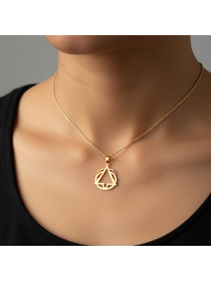 TabiTela 8 ayar altın kolye ucu üçgen   GM8279 0.5 gr