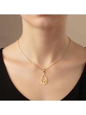 Tabitela 8 Ayar Altın Kolye Ucu Taç Yaprağı   GM7754 0.5 gr