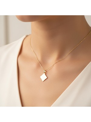 TabiTela 8 ayar altın kolye ucu eşkenar dörtgen   GM7918 0.5 gr