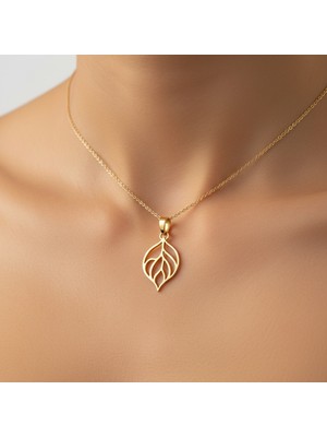 Tabitela 8 Ayar Altın Kolye Ucu Taç Yaprağı   GM7753 0.5 gr