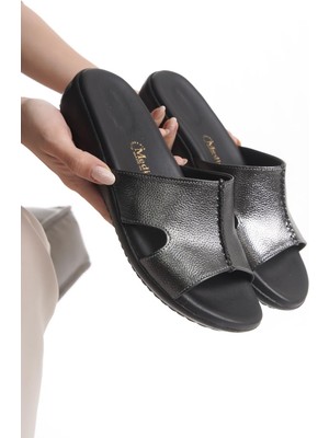 Ortopedik Deri Taban Topuk Dikeni Destekli Günlük Platin Terlik