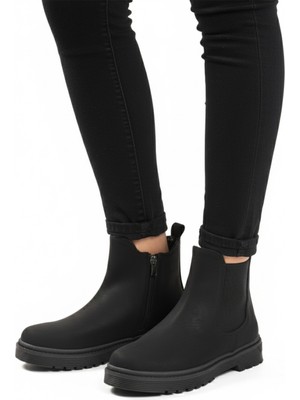 Siyah Nubuk Içi Polarlı Fermuarlı Kaymaz Kadın Bot 24071 Z