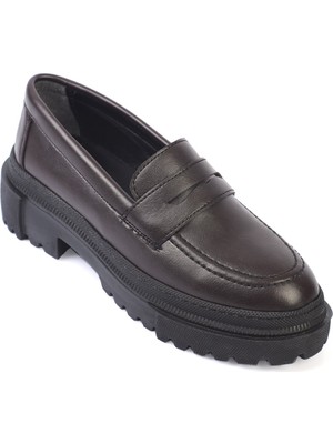 Capone Outfitters Fania Rugan Kadın Loafer Oval Burunlu Kalın Tabanlı Suni Deri Ayakkabı