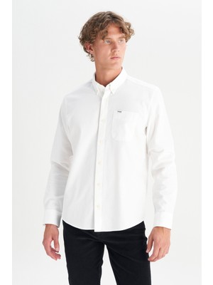 %100 Pamuk Regular Fit Normal Kesim Cep Detaylı Beyaz Gömlek