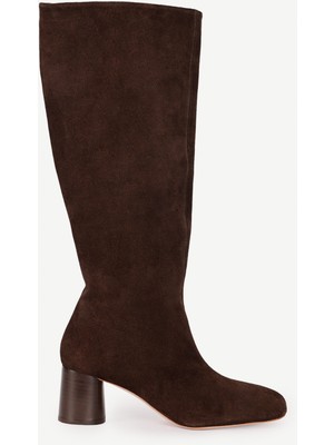 Silindir Topuk Detaylı Deri Çizme