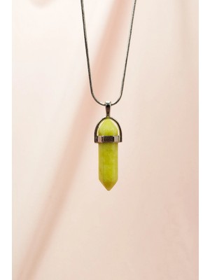 Peridot Doğal Taşı Zincirli El Yapımı Tasarımlı Kolye Uç: 3,5 cm Zincir: 20 cm Kutulu