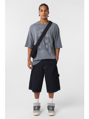 Yıkamalı Ön Baskılı Oversize Tişört Açık Füme