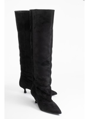 Zach Siyah Süet Diz Üstü Kadın Kısa Topuklu Çizme