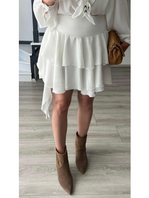 Beyaz Şort Astarlı Bel Bağlama Detaylı Mini Etek