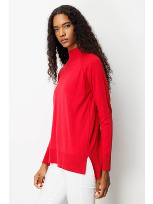 Kadın Yarım Balıkçı Yaka Kolları Yırtmaçlı Kazak K.kırmızı