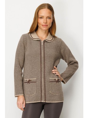 Kadın Polo Yaka Cebi Nakış Işlemeli Yün Hırka K.bej