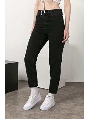 Siyah Boyfriend Kot Pantolon Likralı Yüksek Bel Solmaz Siyah Boyfriend Kot Pantolon Ekstra Rahat