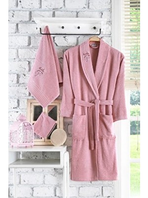 Güvenal Rüya 2 Parça Nakışlı Bornoz Takımı Pamuk Materyal Cepli Pembe Renk Maxi Beden